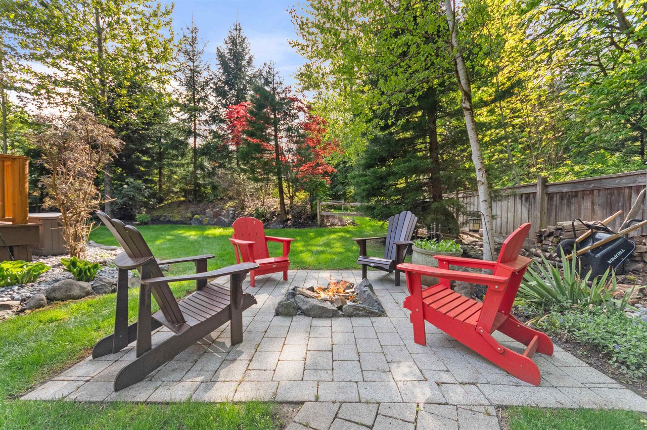 1907 Ravenwood Trail