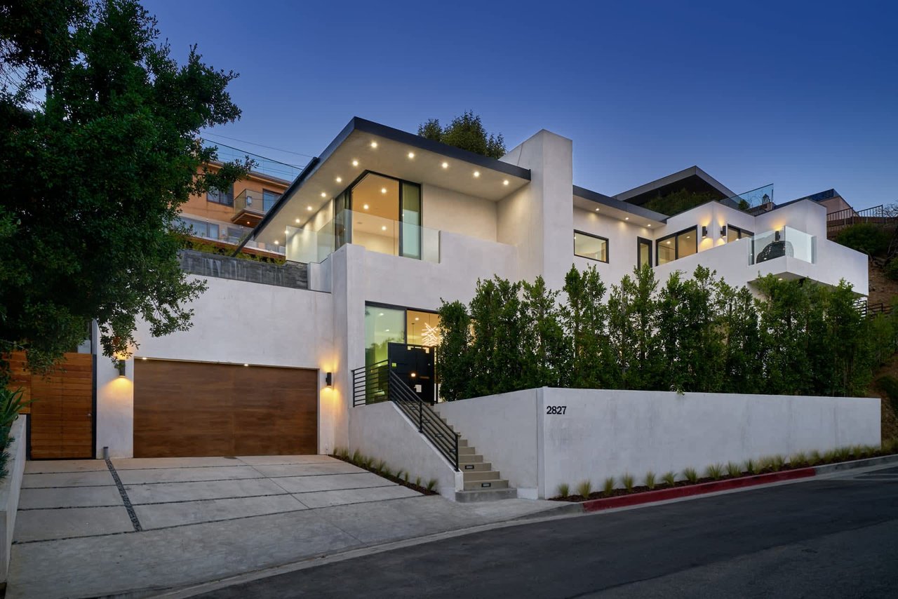 The Hollywood Marvel | 2827 Las Alturas Street