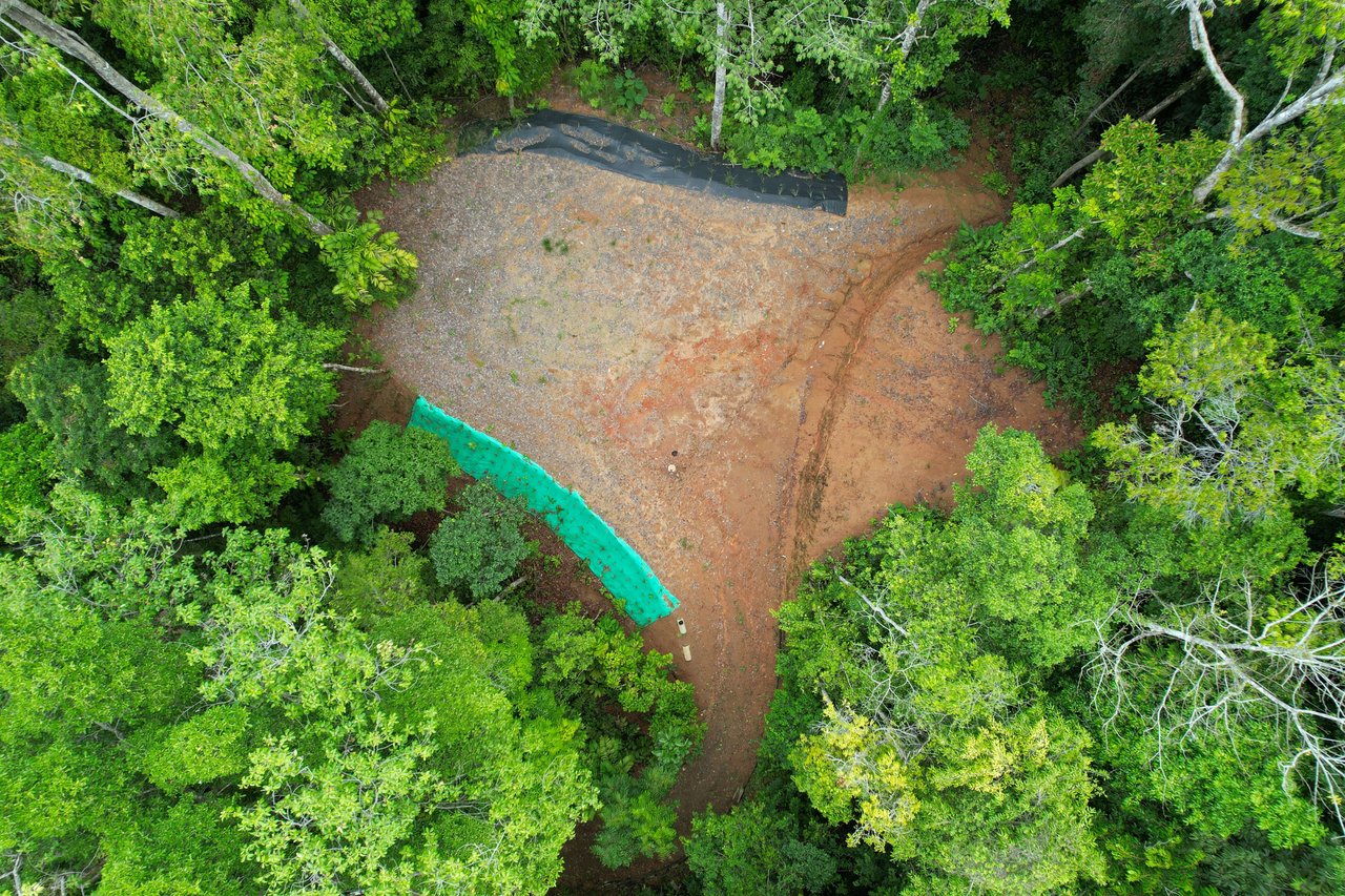 5.77 Acres With 4 Building Sites. Ocean Views, Rivers And Rainforest Abound In Cinco Ventanas! Ojochal 