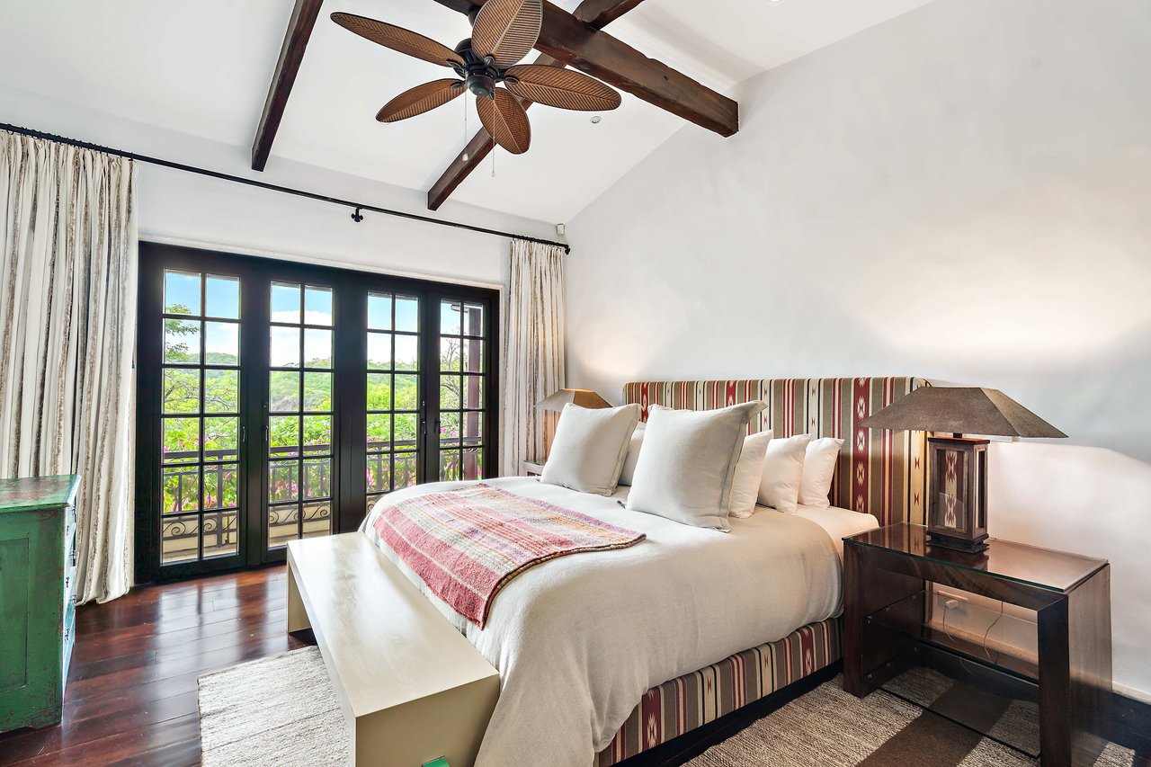 27 Cartagena | Unique Luxury Beachfront Home
