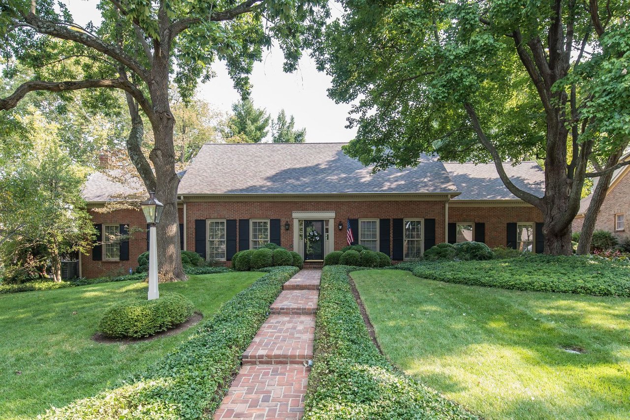 467 Woodlake Way