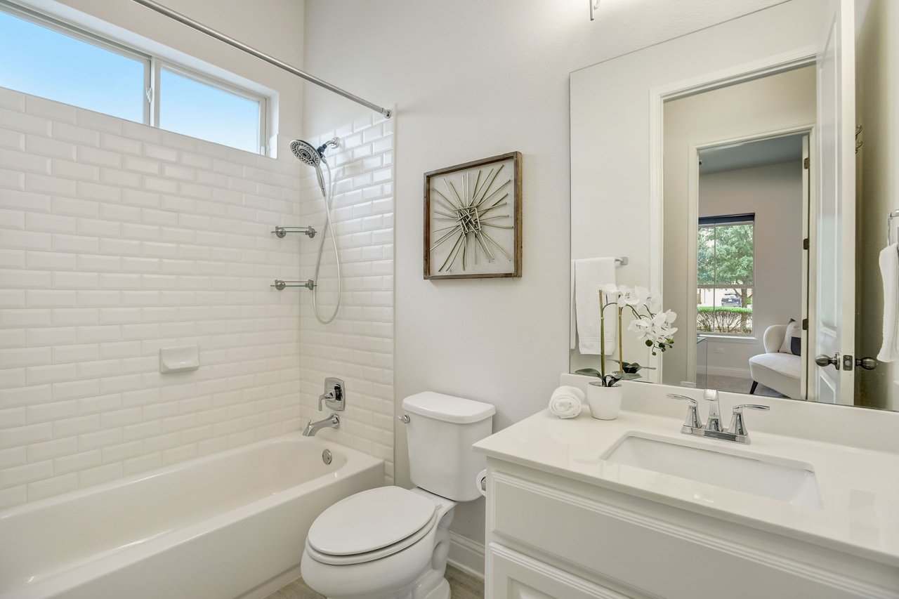 Spacious 4-Bedroom Home in The Preserve at Four Points – A+ School District, Open Floorplan, Luxurious Primary Suite, Covered Patio, and More!