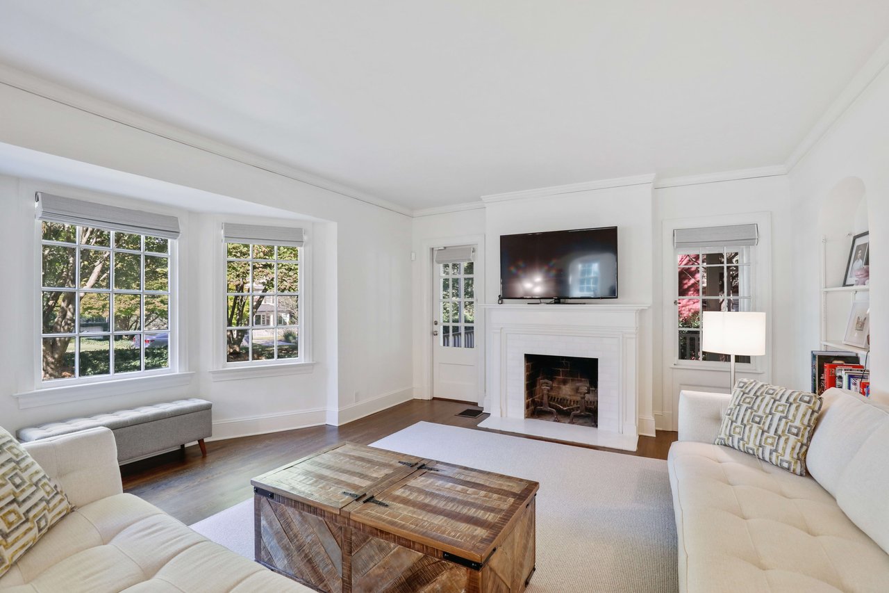 3861 Wieuca Terrace NE