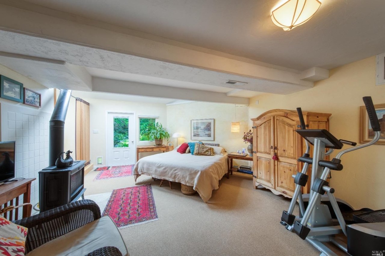 21462 Bonita Ter