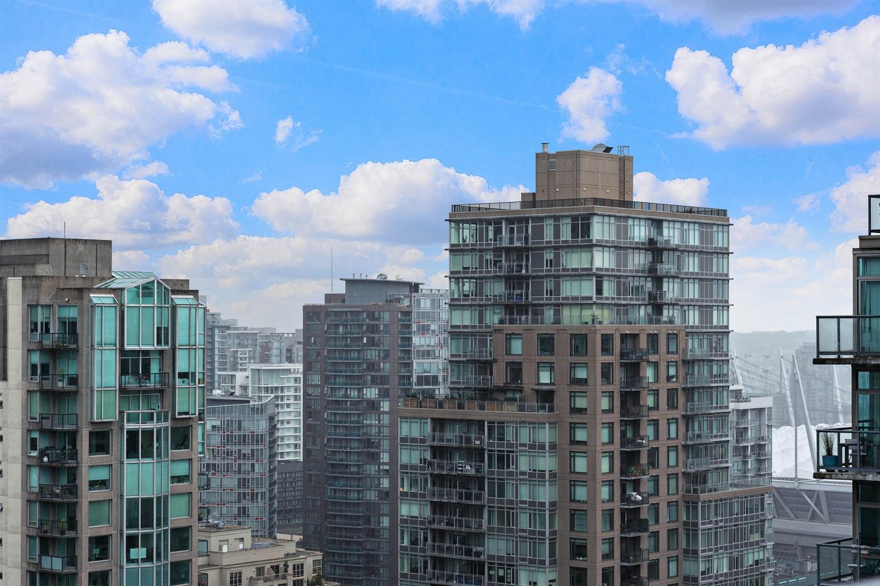 3003-969 Richards Street, Vancouver