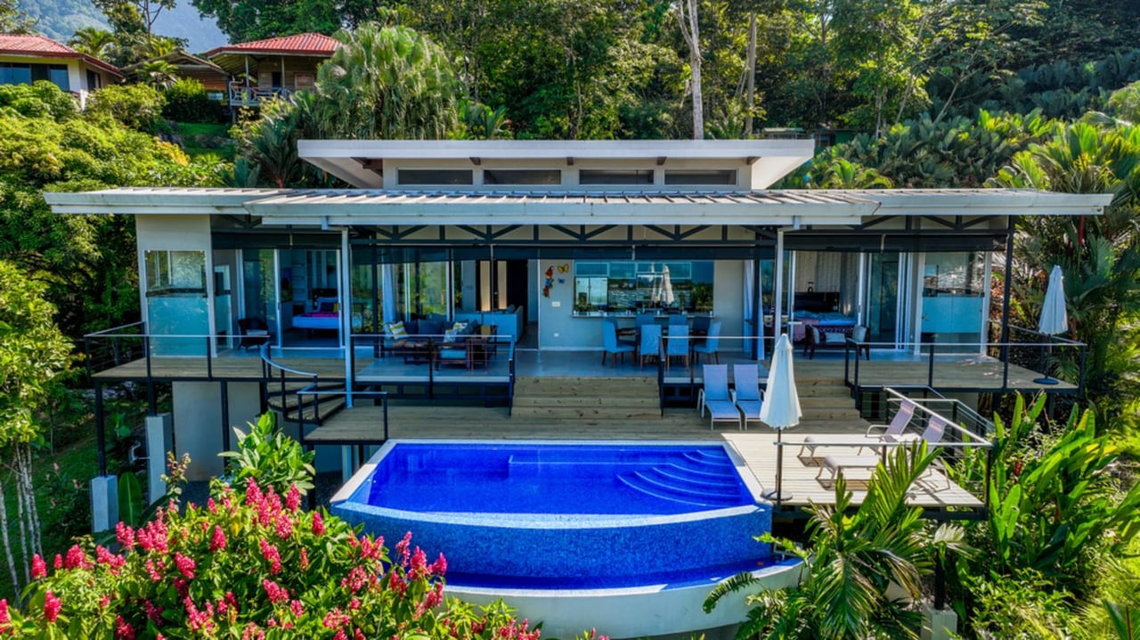 Balinese Luxury Yoga Villa, Uvita, Puntarenas