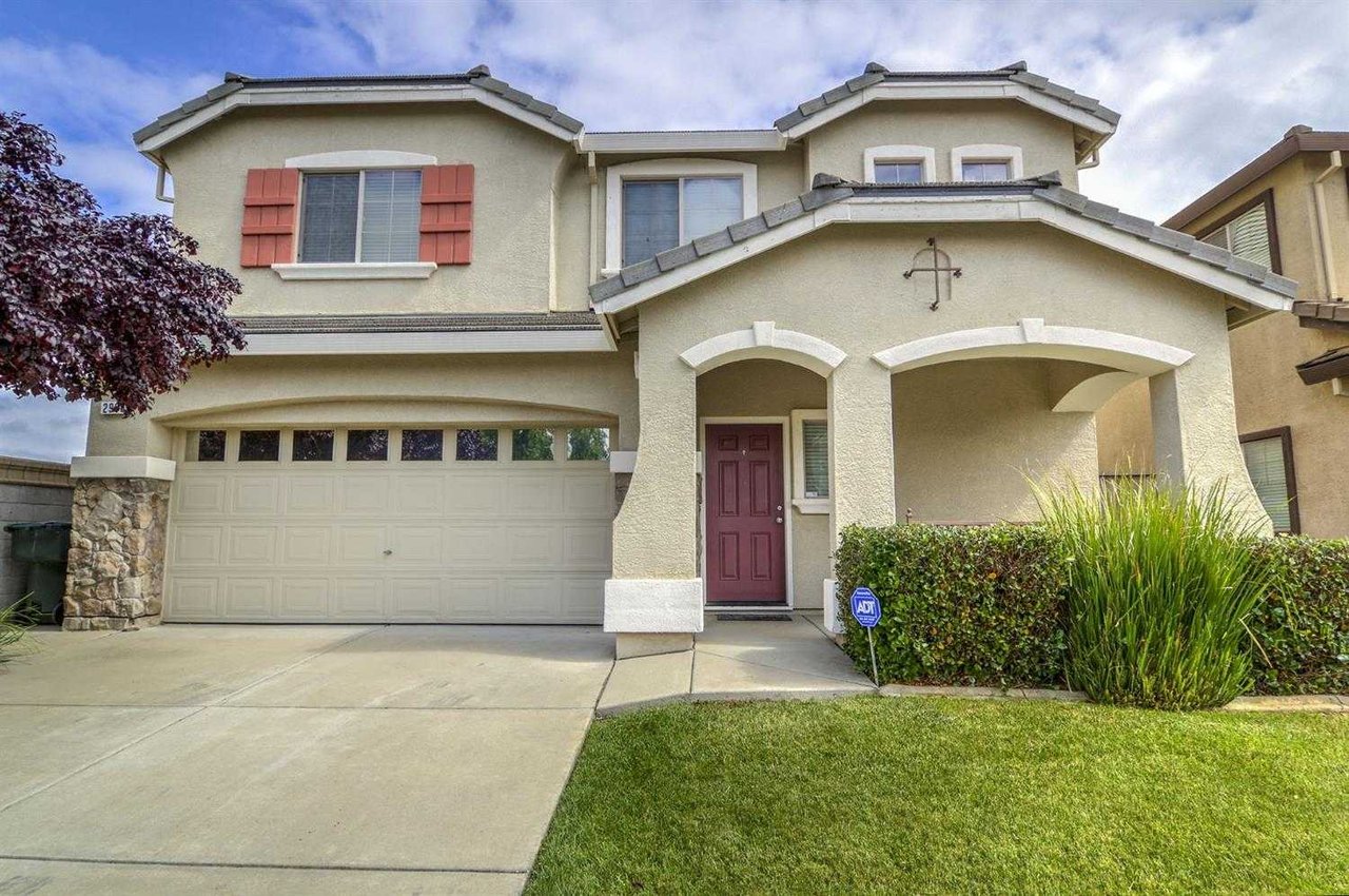 2900 Le Bourget Lane