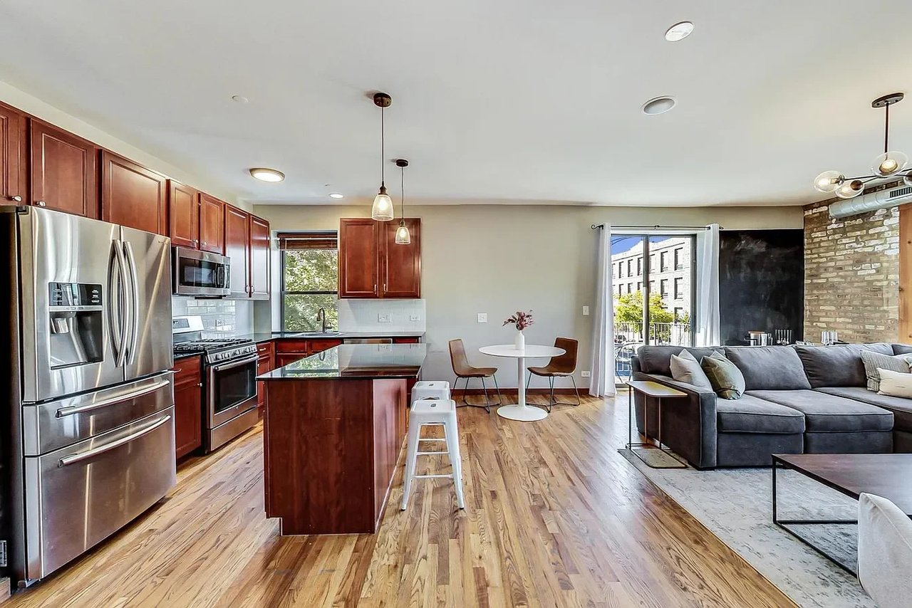 1659 W Addison St., Unit 2