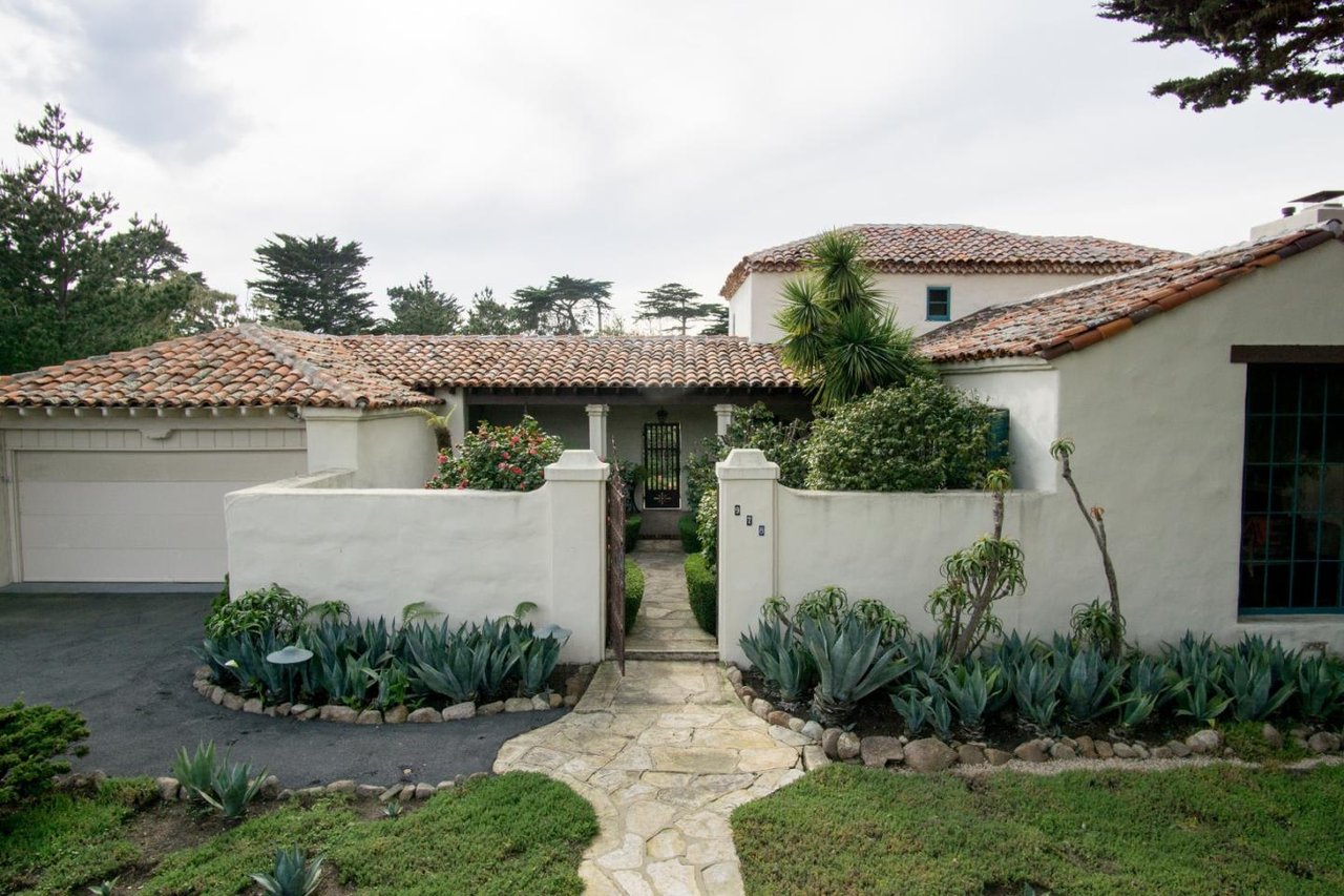 978 Pioneer Rd