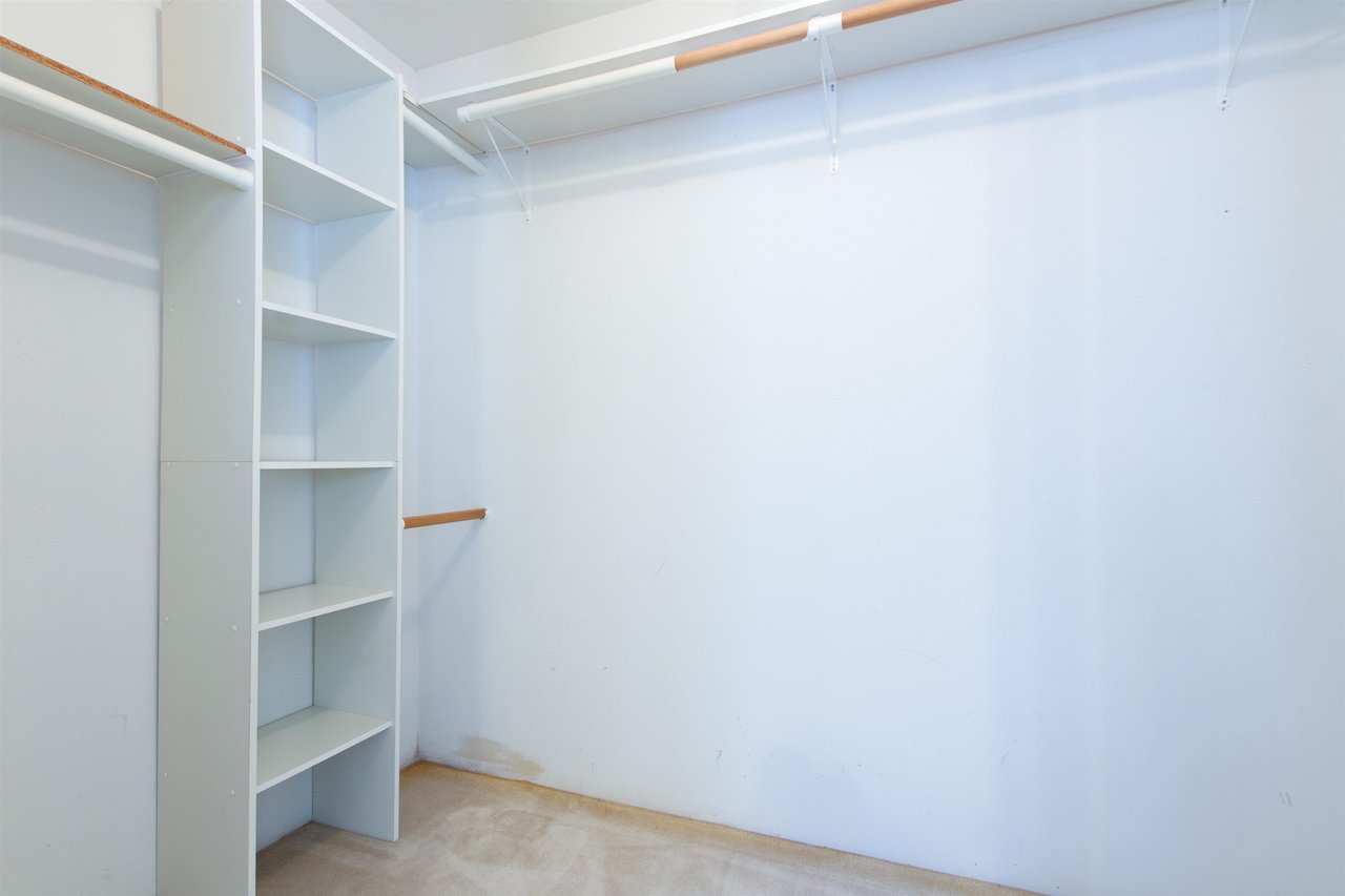 40038 Plateau Dr
