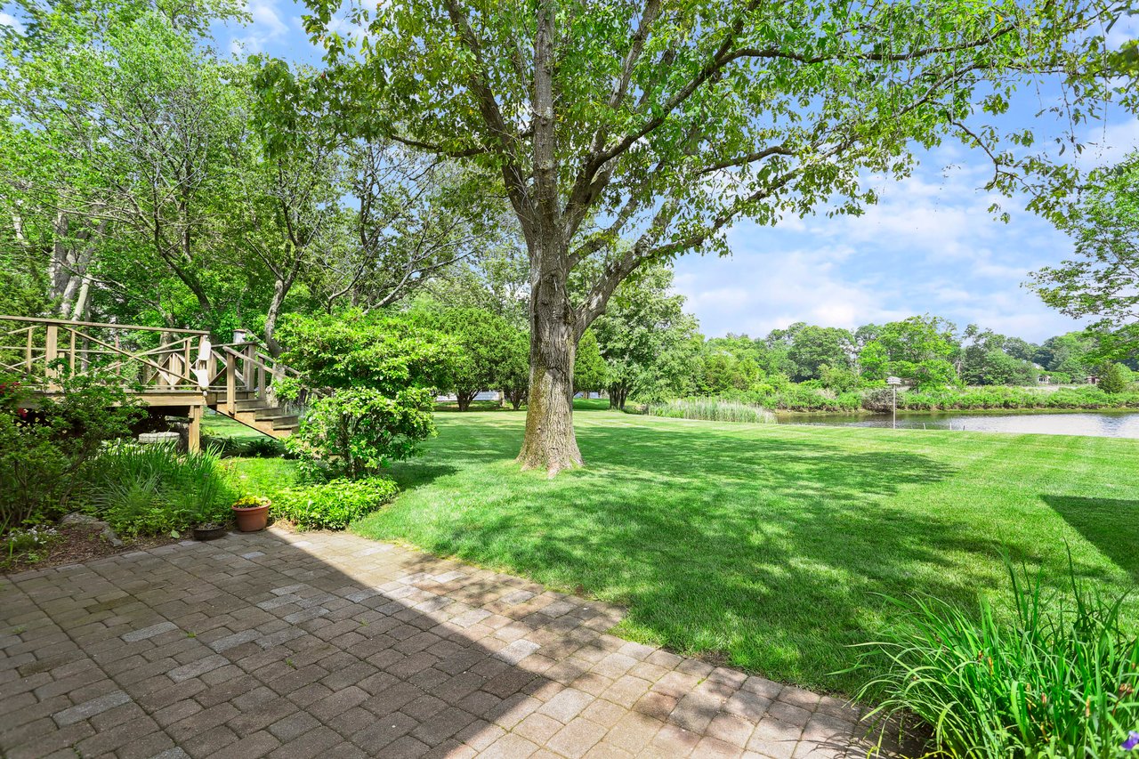 398 Greens Farms Road