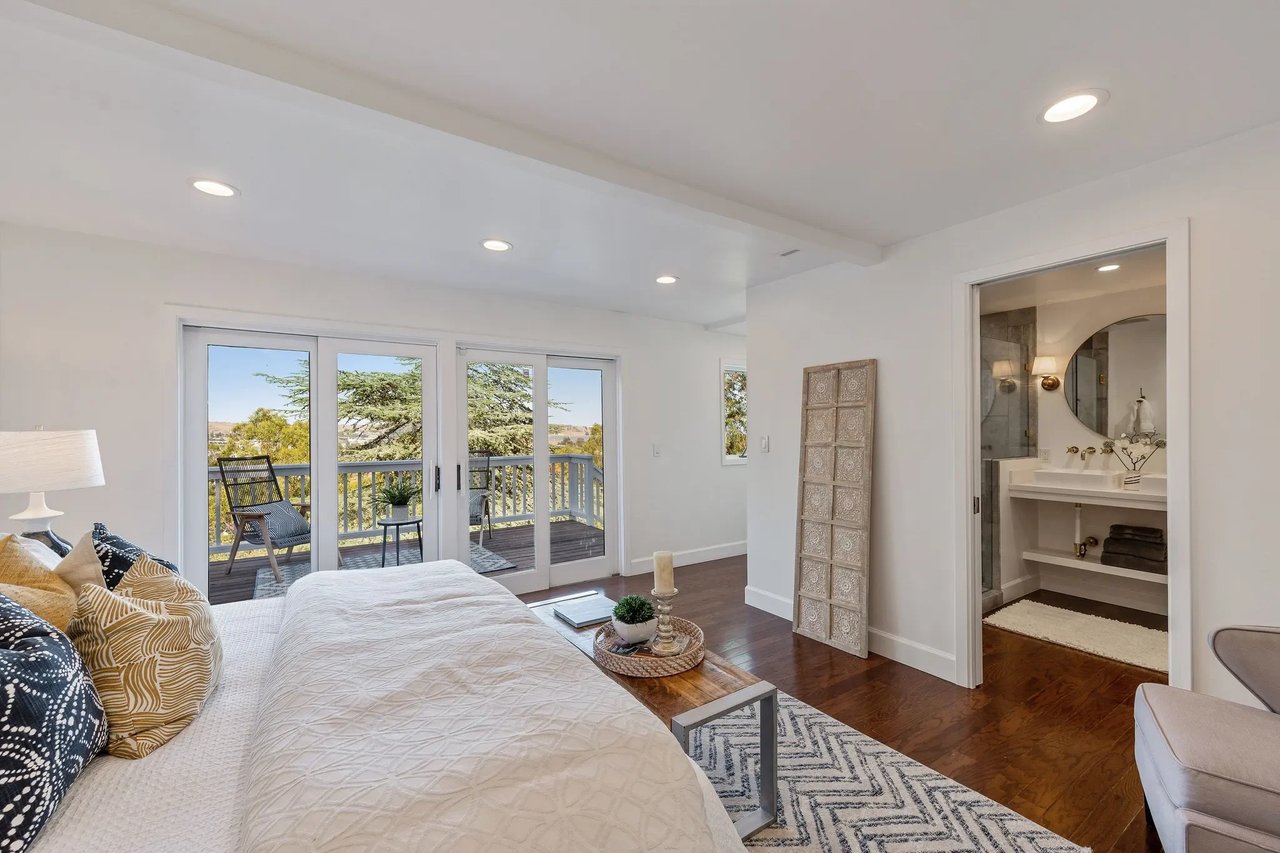 374 Elm Avenue