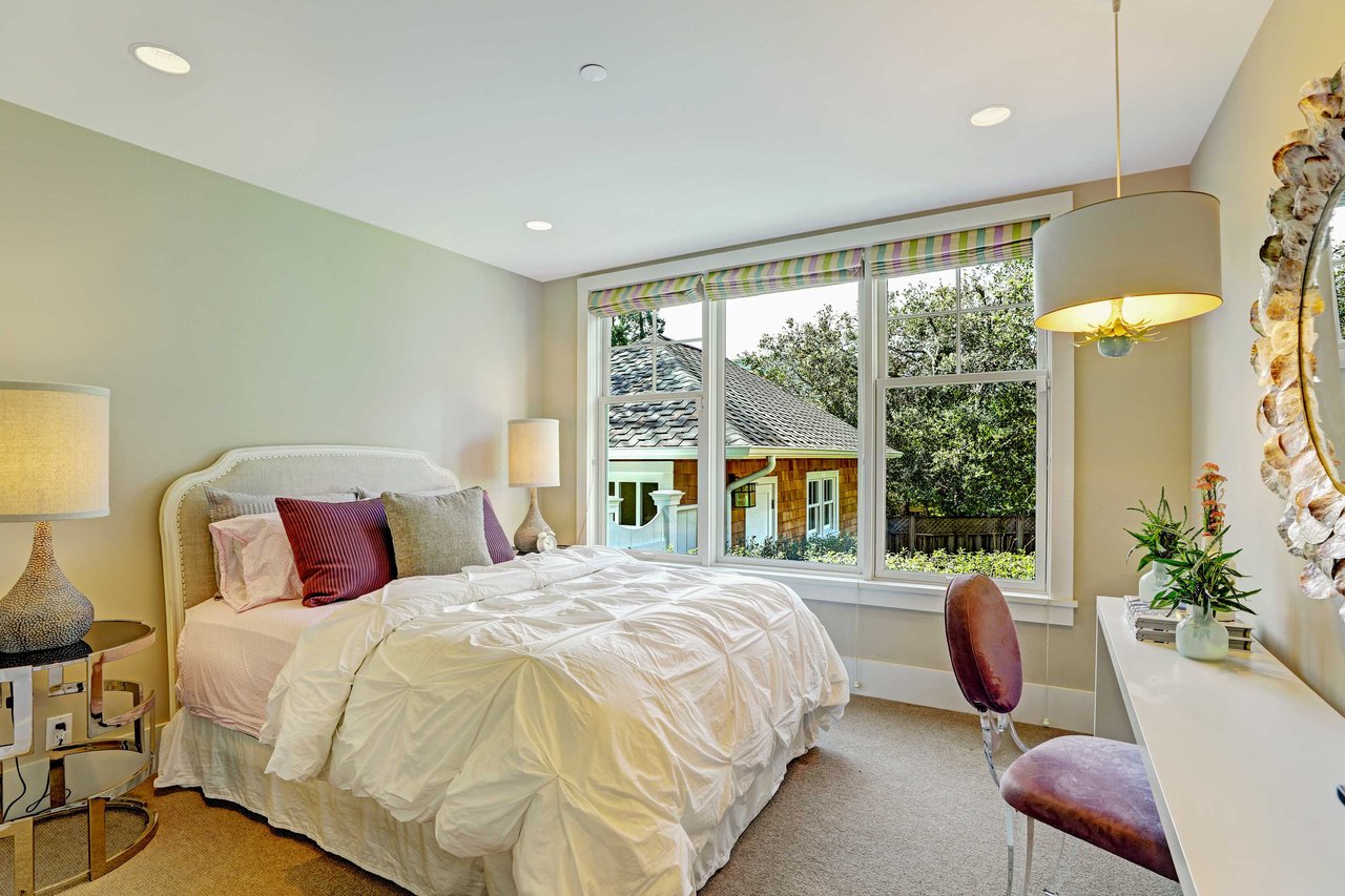 186 Prospect Ave