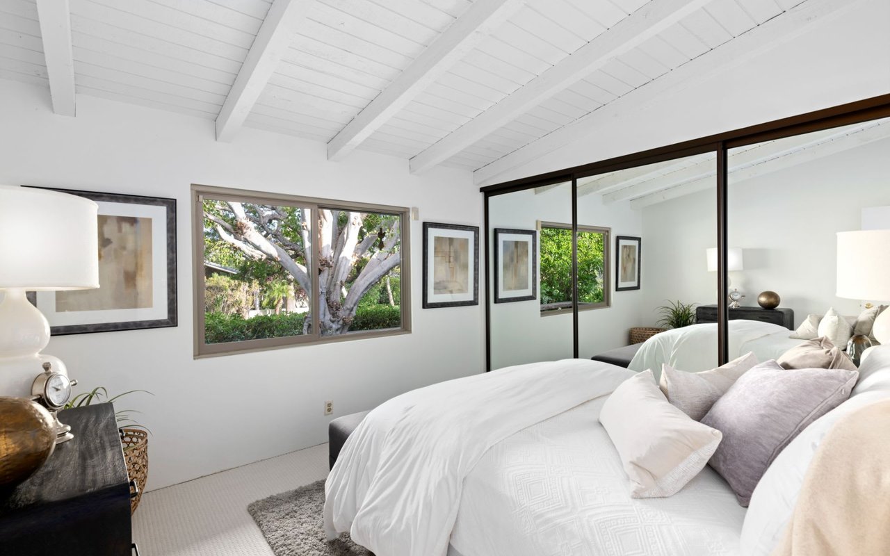 408 Vista Flora