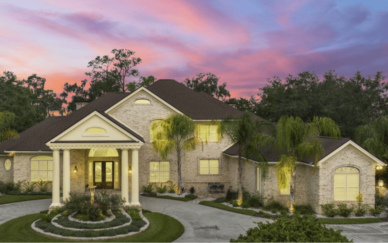 How to Buy a Luxury Home