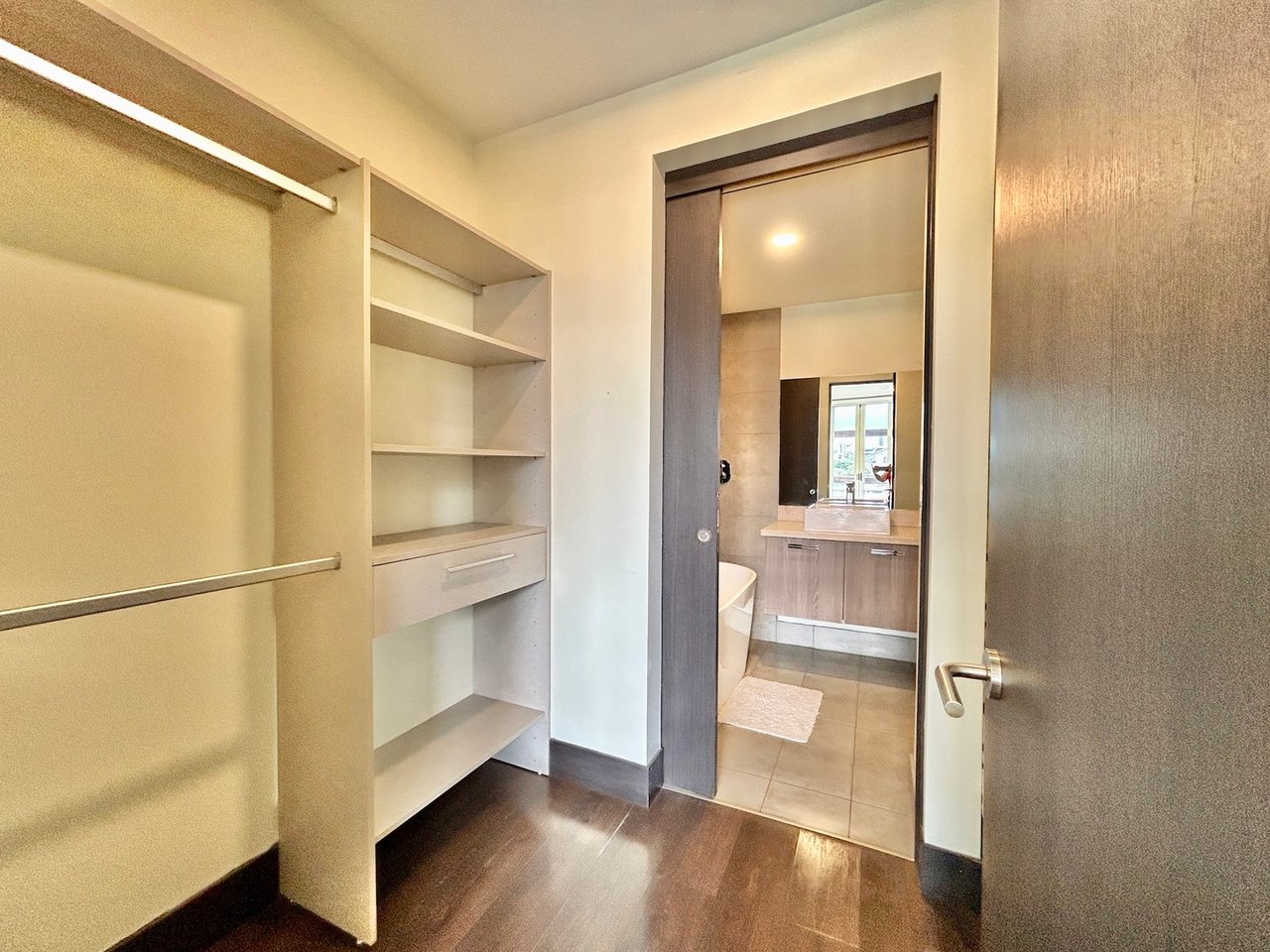 Modern Wrap Around Balcony Condo, Sabana and Rohrmoser, San Jose