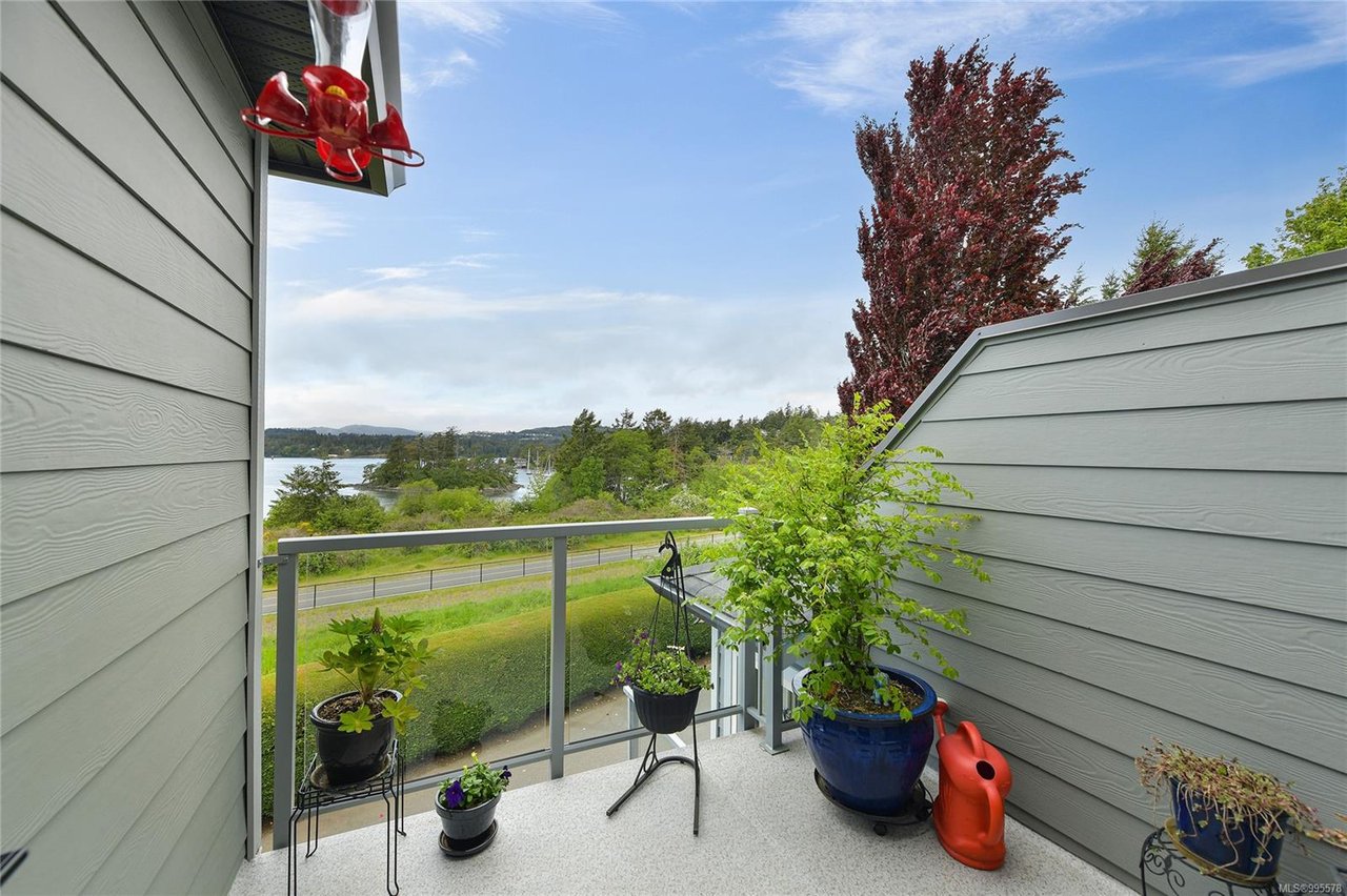 12-127 Aldersmith Pl