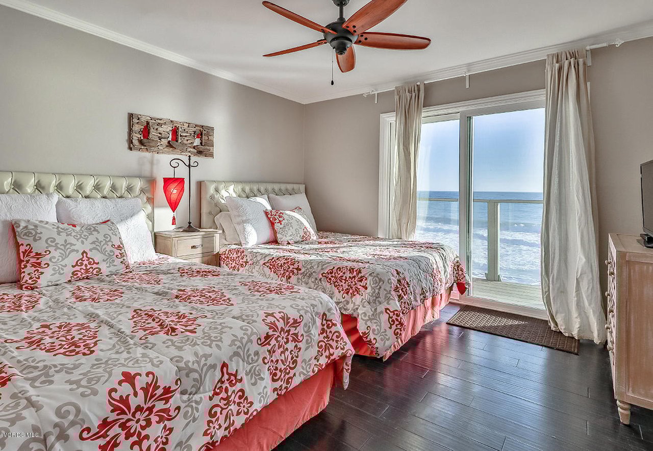 42620 Pacific Coast Hwy