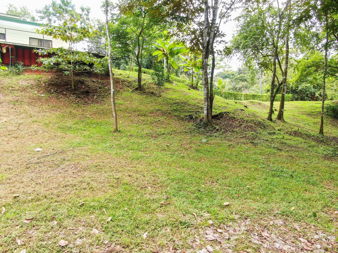  Affordable & Charming 1 bedroom Villa with Pool in gated community, immersed in the rainforest close to Quepos  