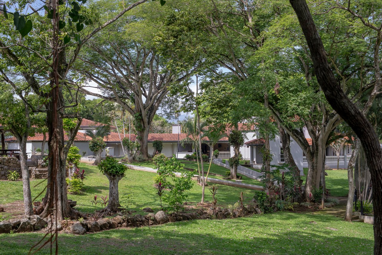 Tropical Ocean View Home in Malpais, Alajuela