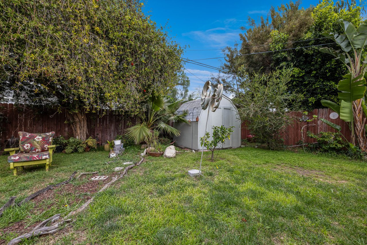 7776 Isis Ave
