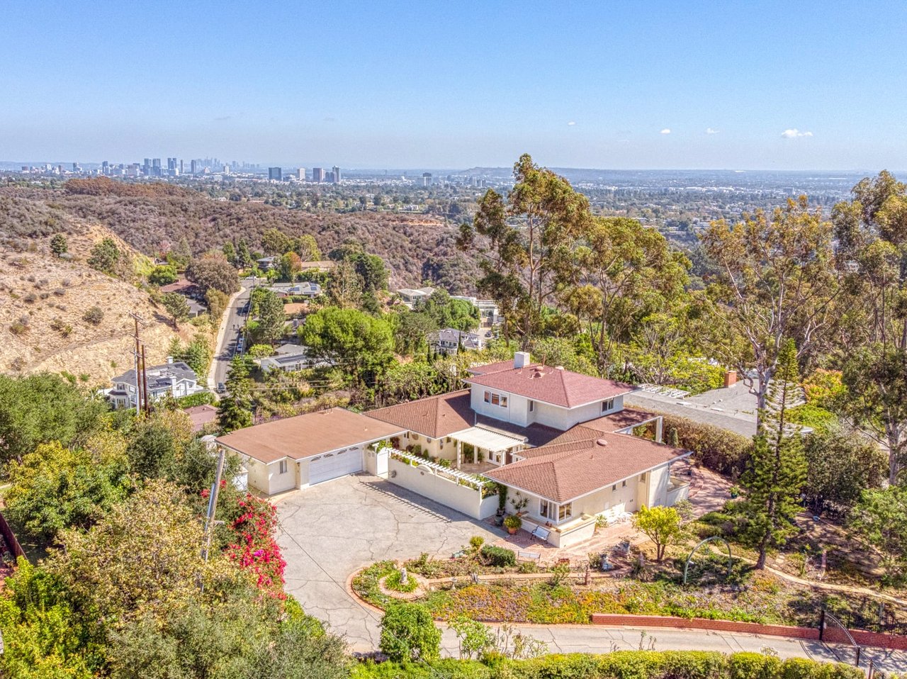 1425 Chautauqua Blvd