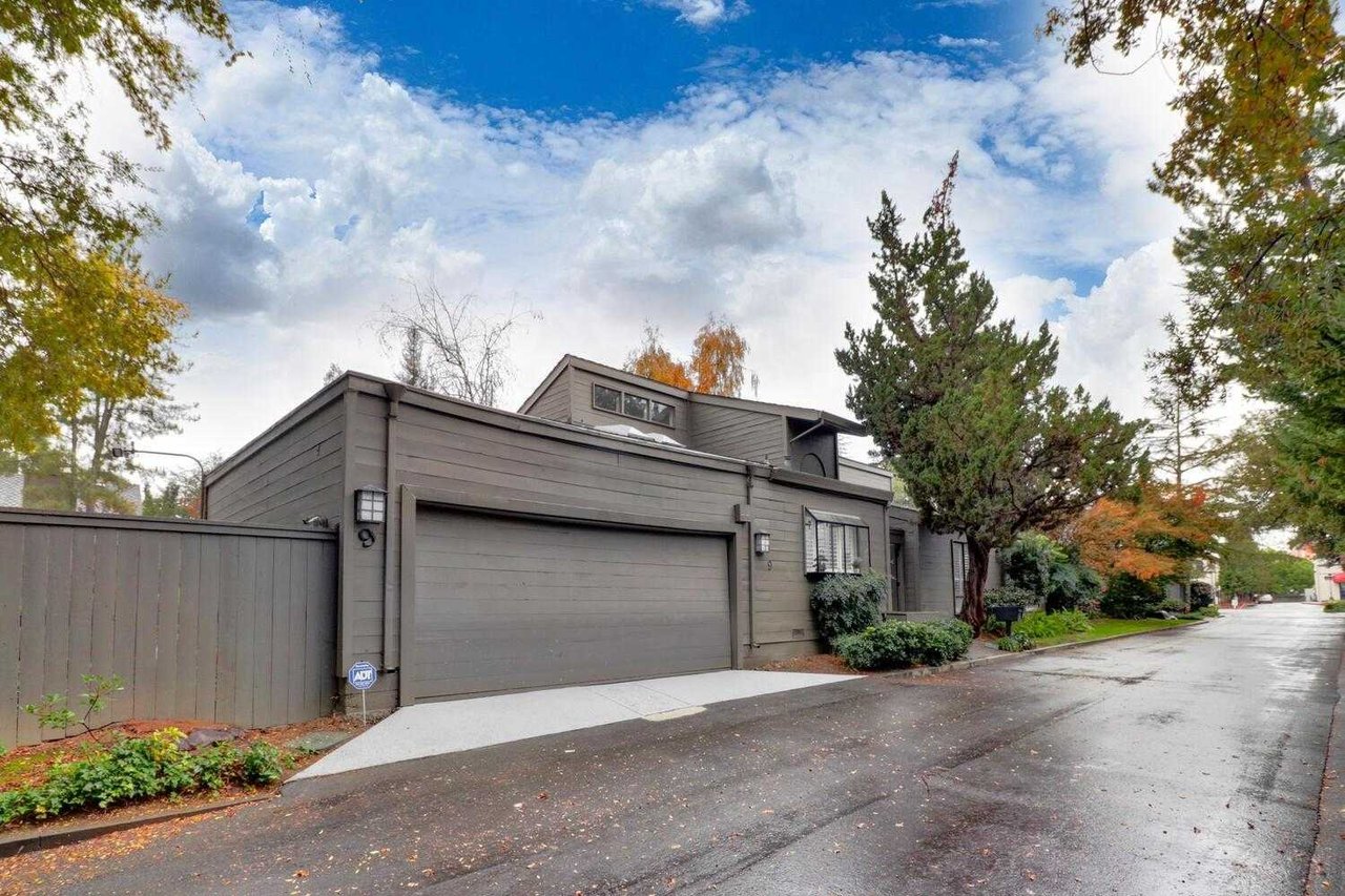 9 Park Sierra Lane