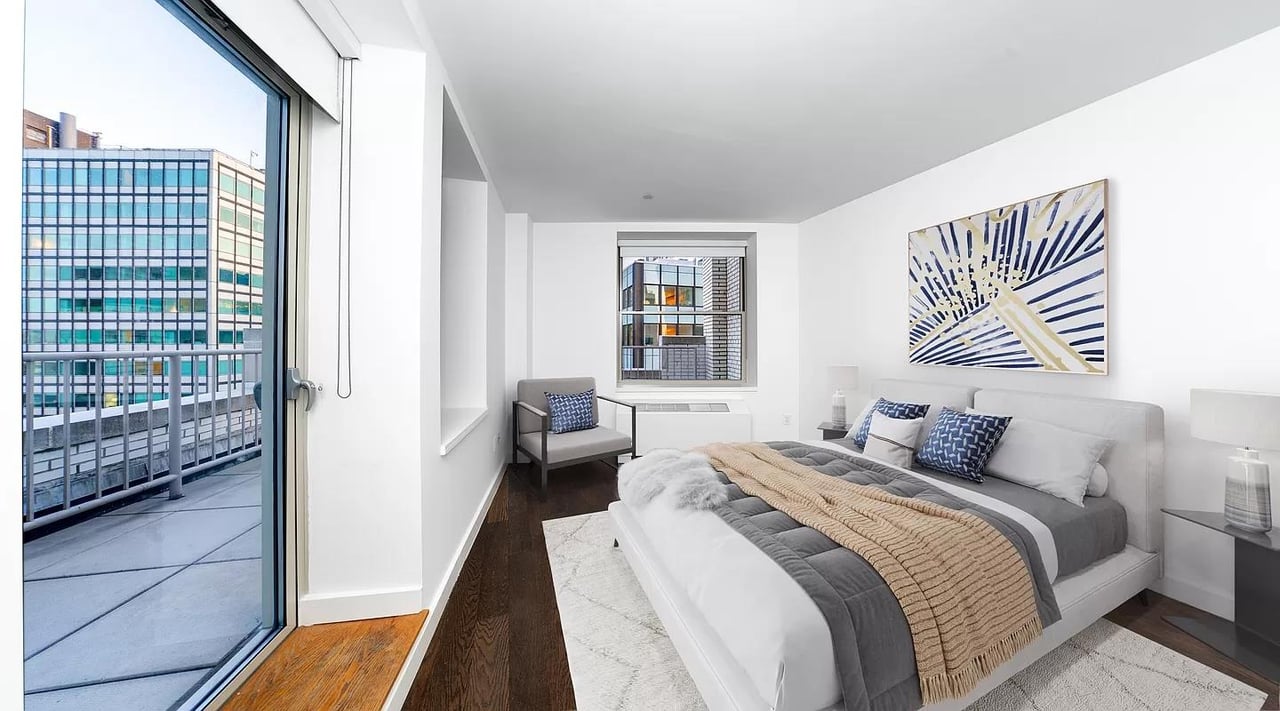 116 John Street, Apt 2904