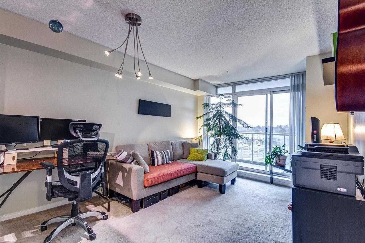 15 Michael Power Pl, #604