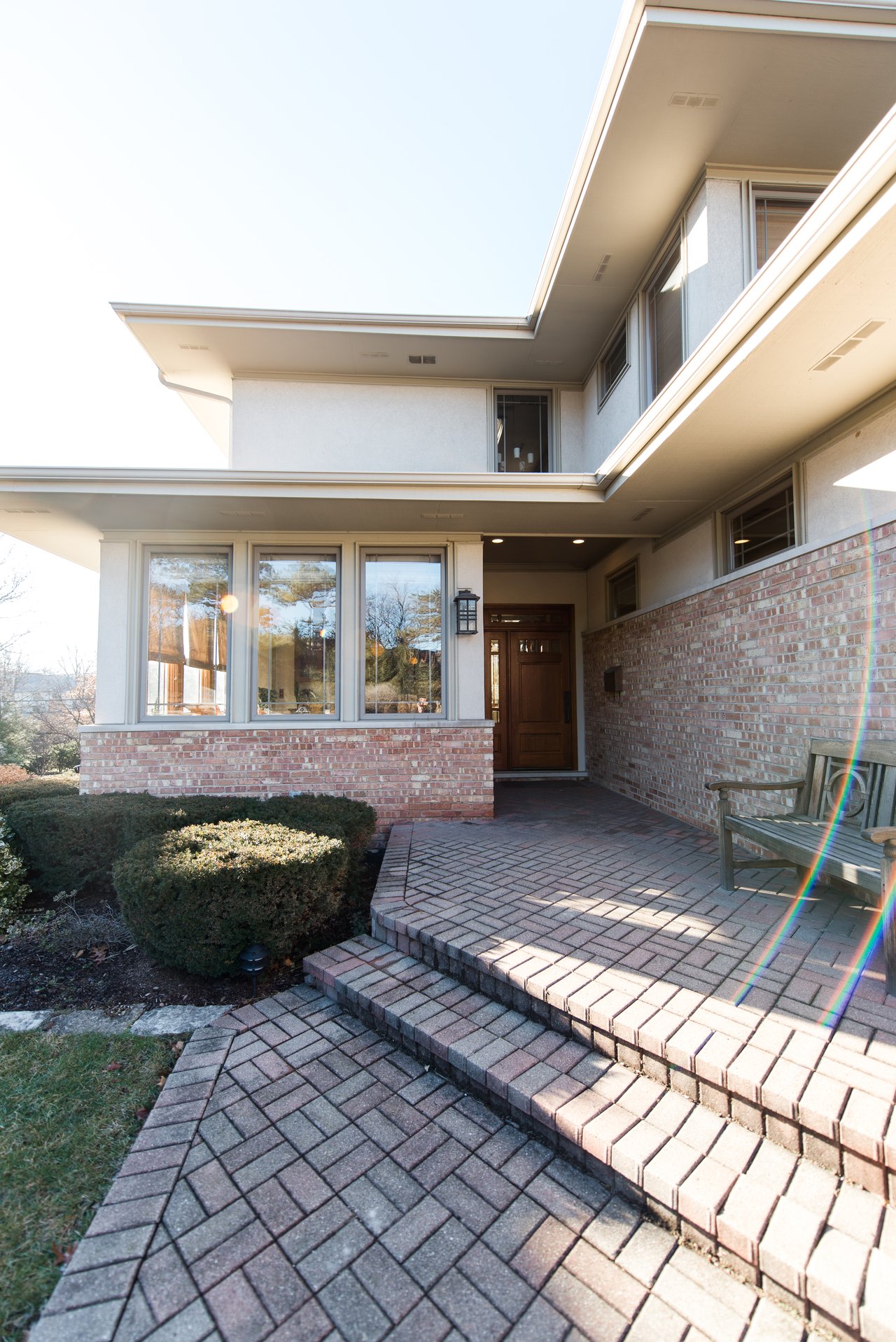 Effortless Combination Of Bright Open Space And Exceptional Craftsmanship