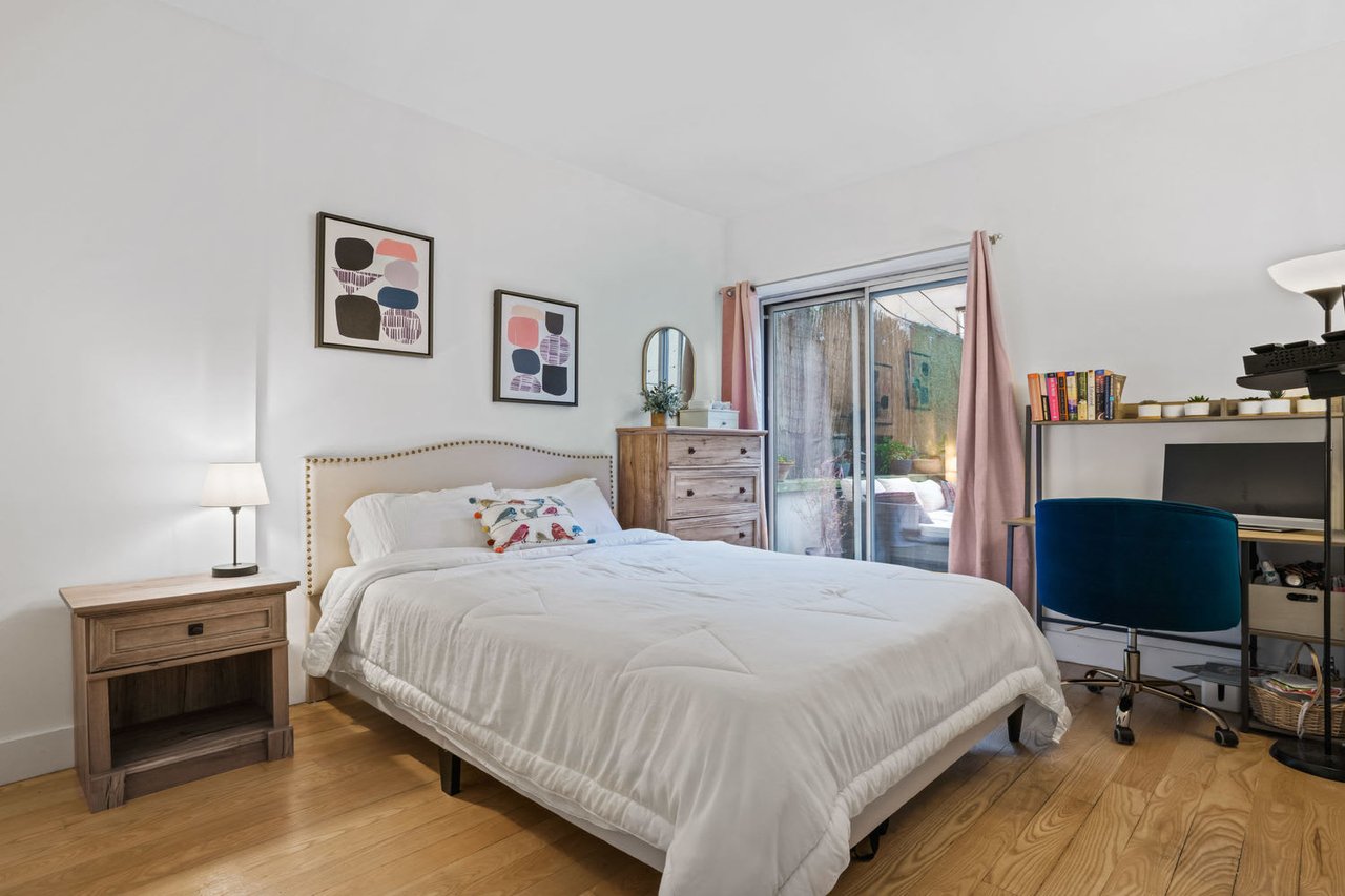 345 Union Ave, #1B