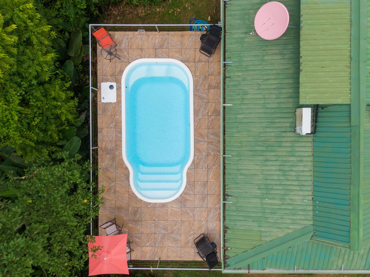  Affordable & Charming 1 bedroom Villa with Pool in gated community, immersed in the rainforest close to Quepos  