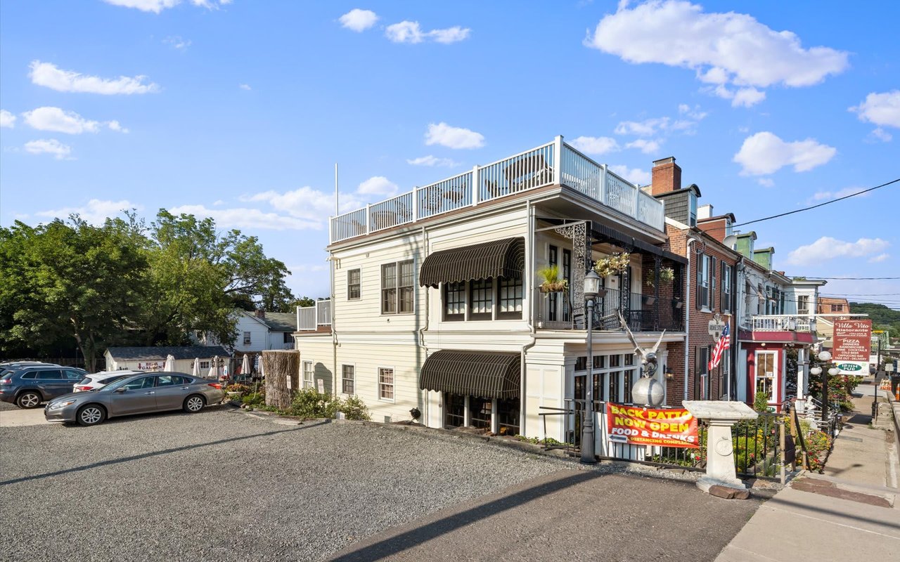 28 West Bridge St