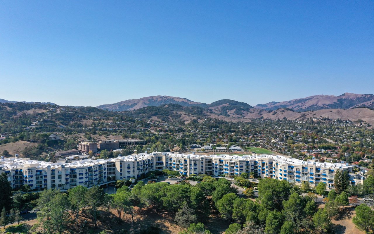 100 Thorndale Drive Unit: 421
