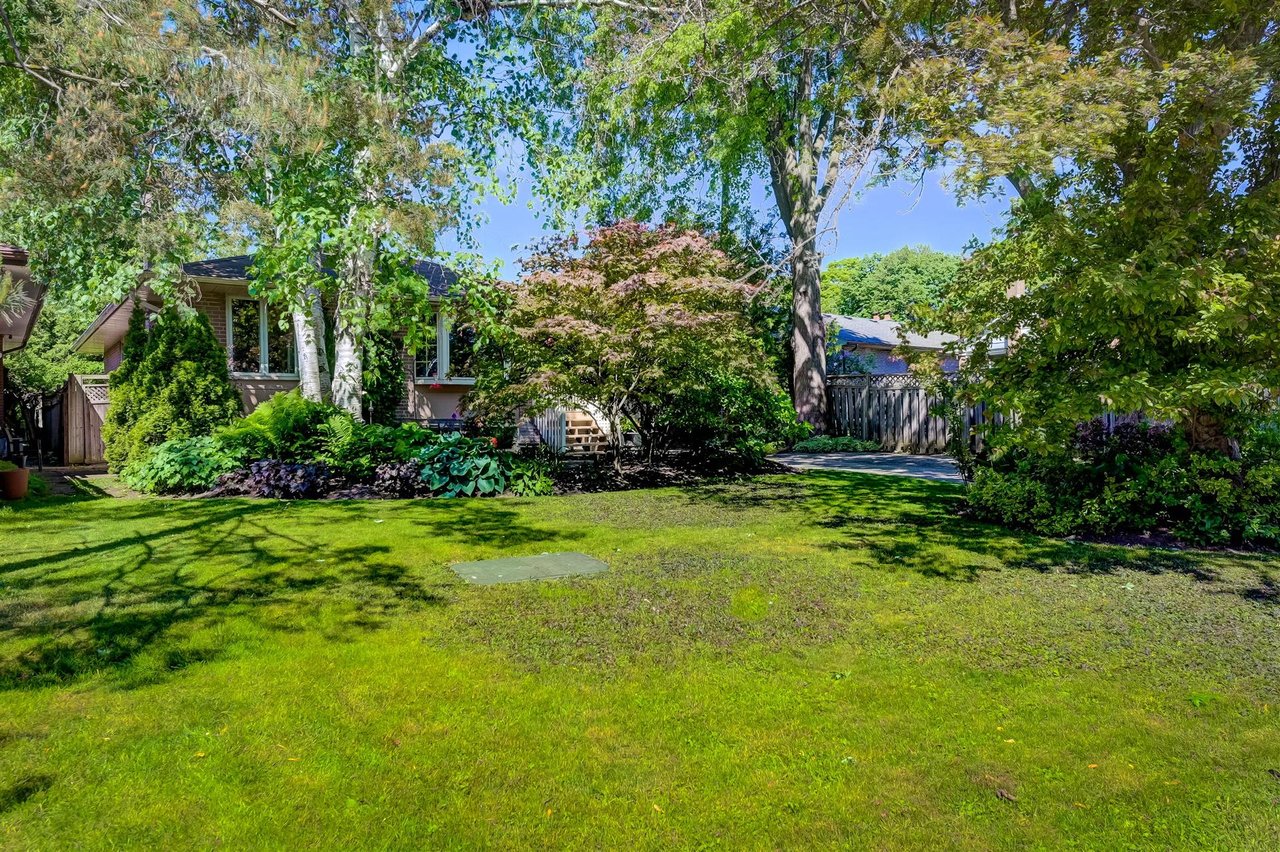40 Nuffield Dr