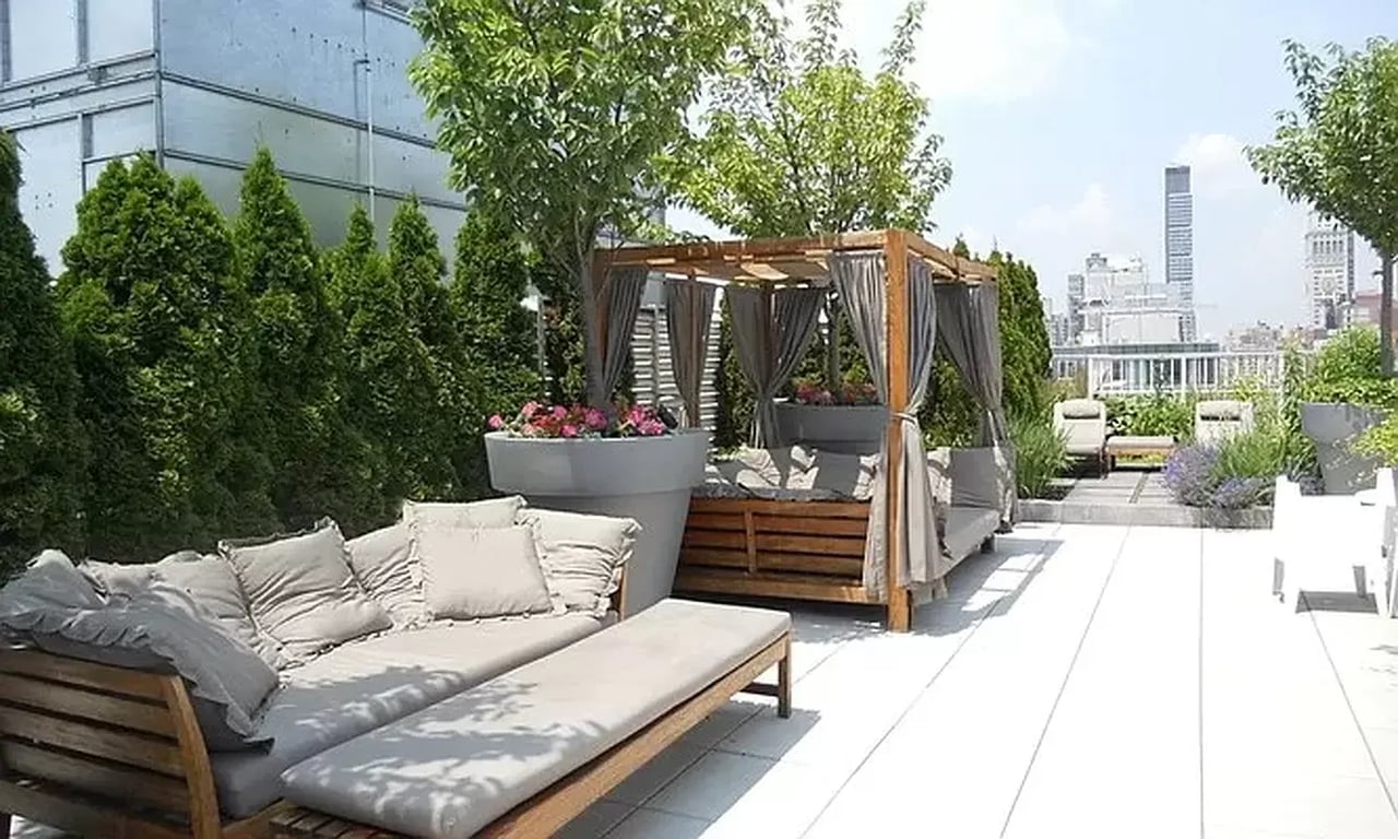 340 East 23rd Street SKYHOUSE-C