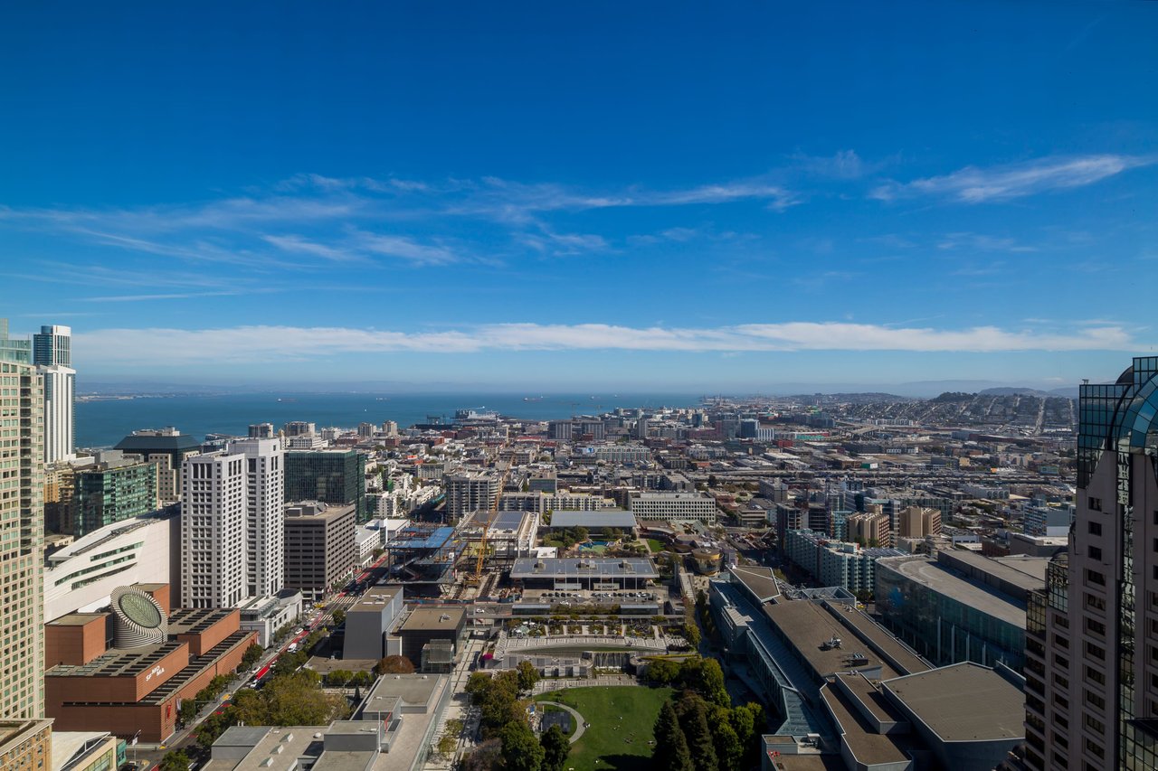 Four Seasons Penthouse E