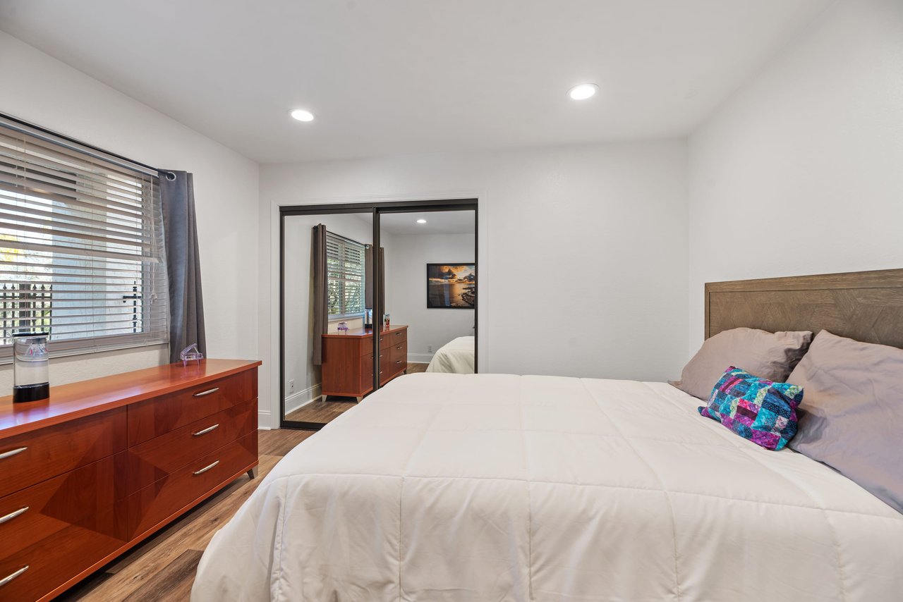 12833 Lunada Place