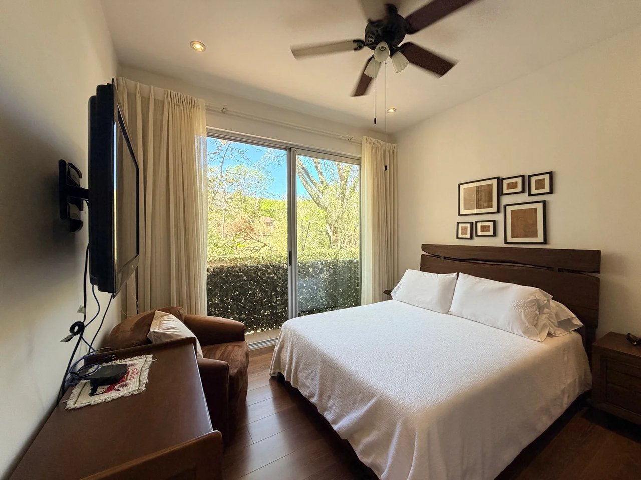 Single Story Terrace Condo, Santa Ana, San Jose