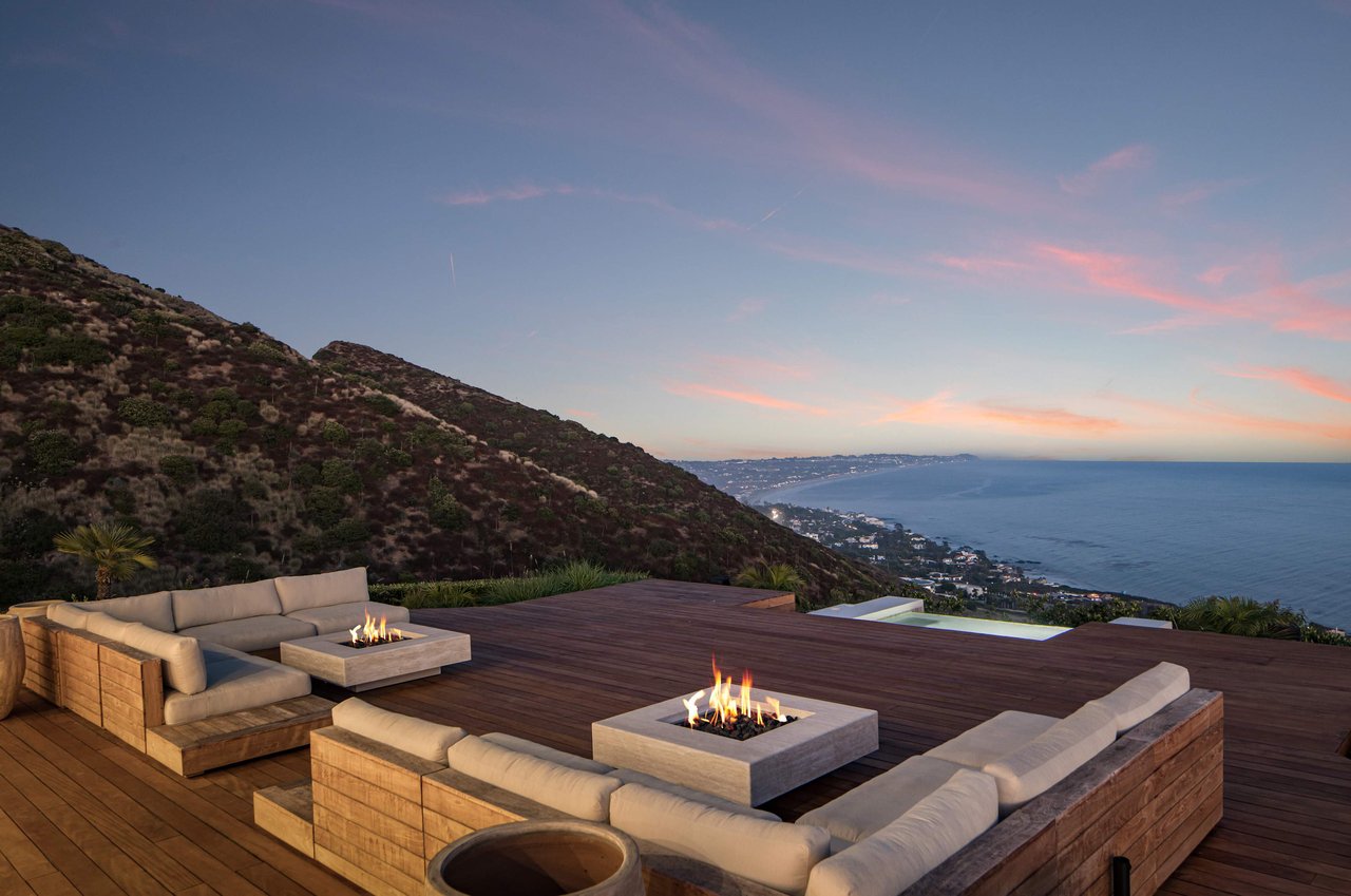 Malibu Blufftop Estate