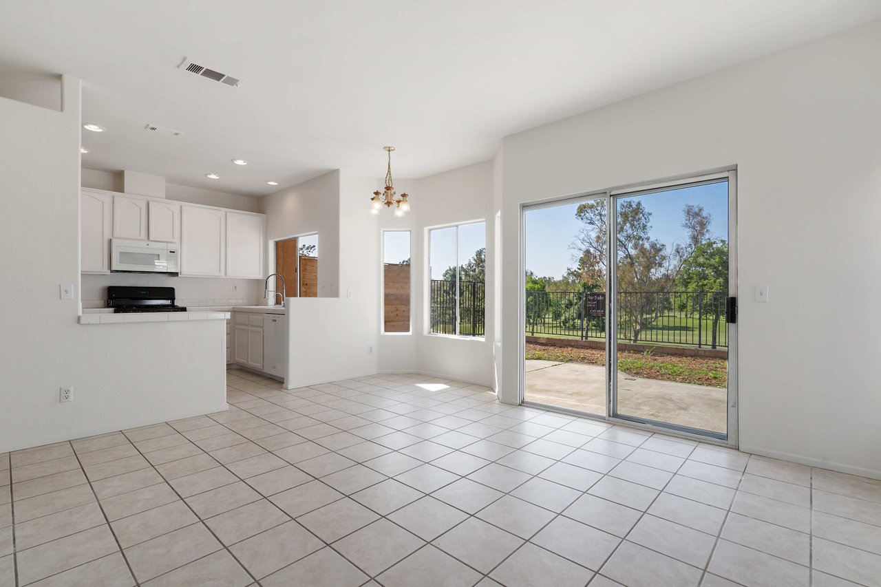 1472 Golfcrest Pl