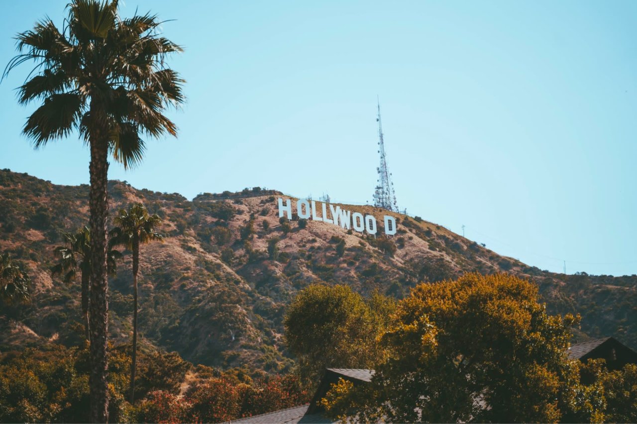 Jennifer Landon’s Ultimate Guide to Selling Your Hollywood Hills Luxury Home