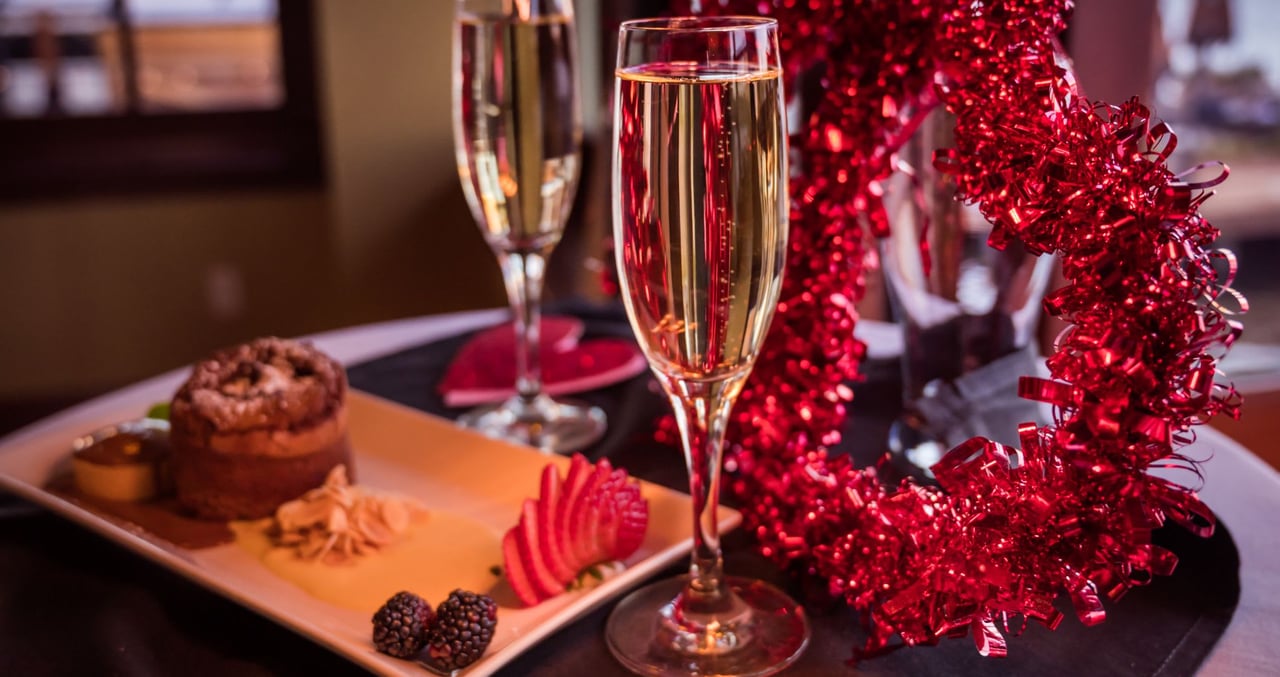 Celebrate Love in the Valley: Valentine's Day Events and Dinners