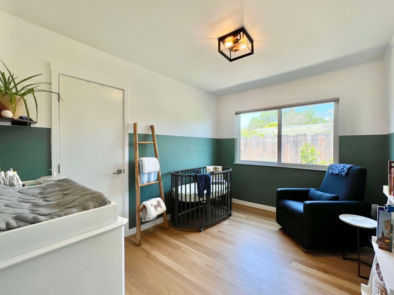 OFF-MARKET: 46 Mohawk Ave