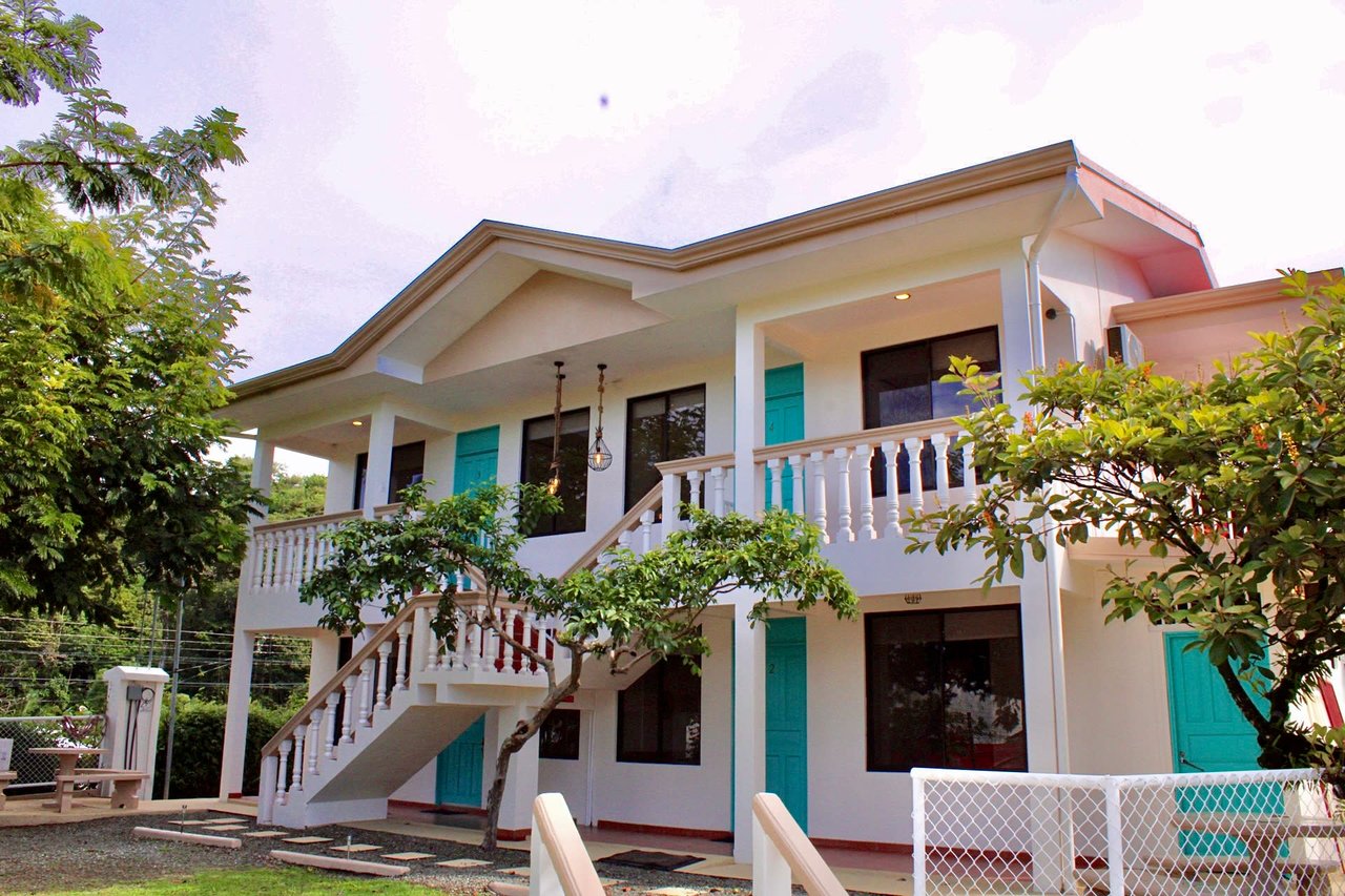 5 Unit Apartment/Hotel In Uvita