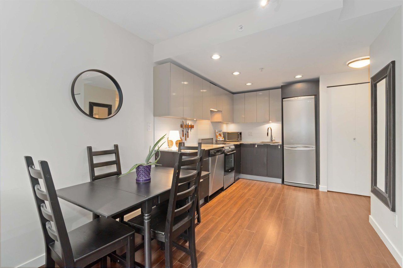 512-1919 Wylie St