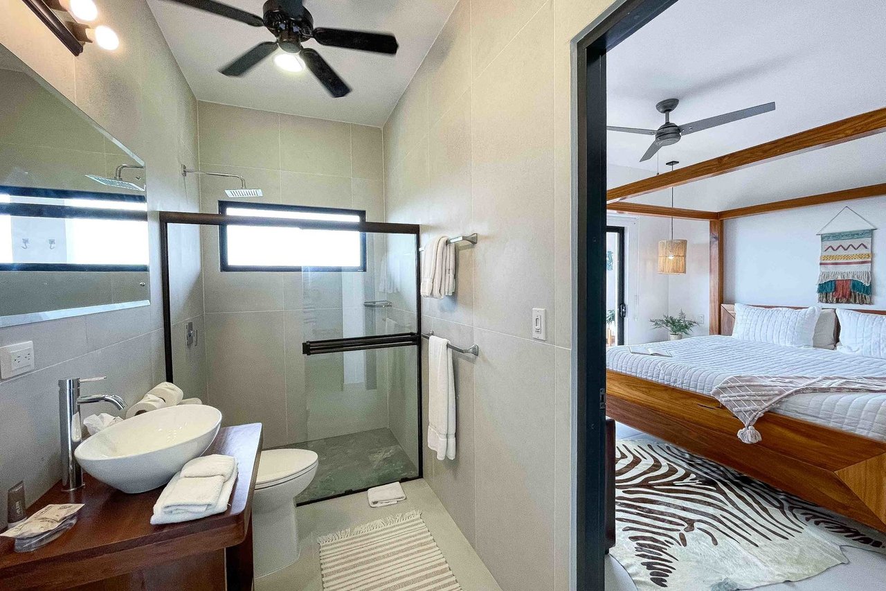 Multi Level Ocean View Home, Manuel Antonio, Puntarenas