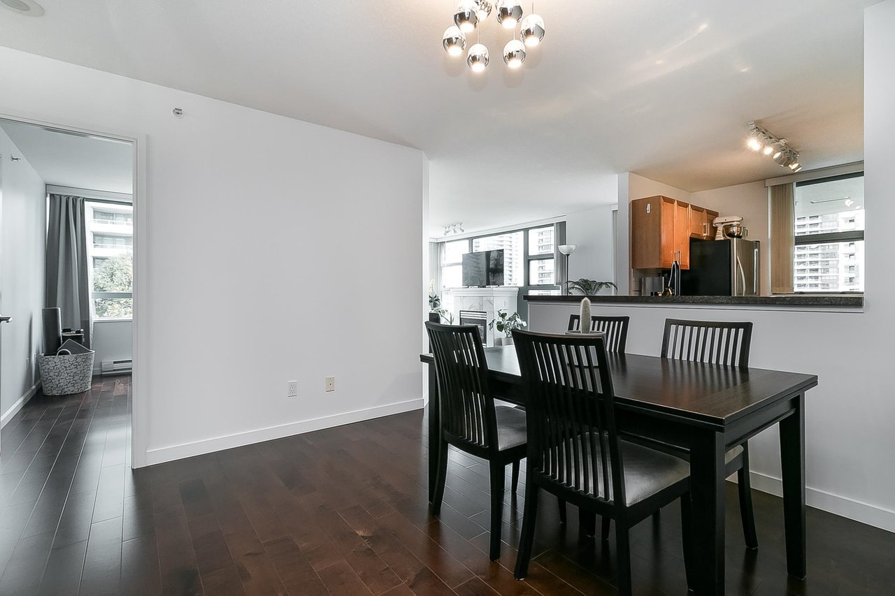 504-4388 Buchanan St