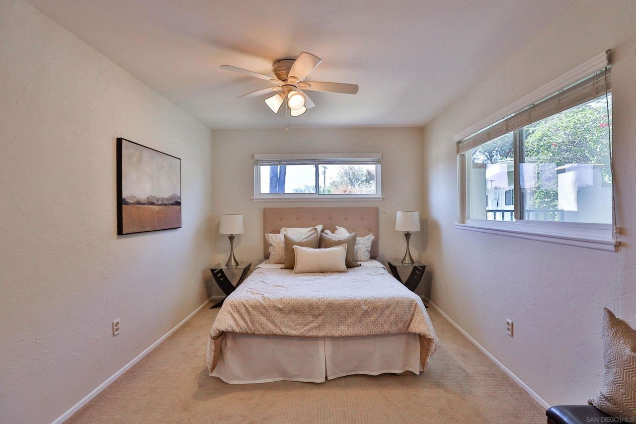 4474 Bertha Ct