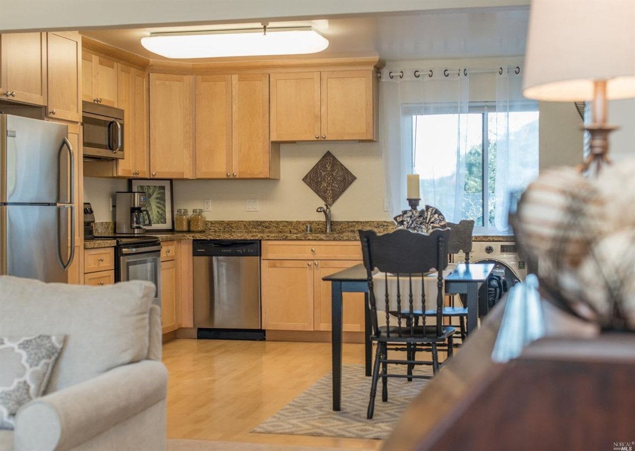 720 Petaluma Blvd S #12